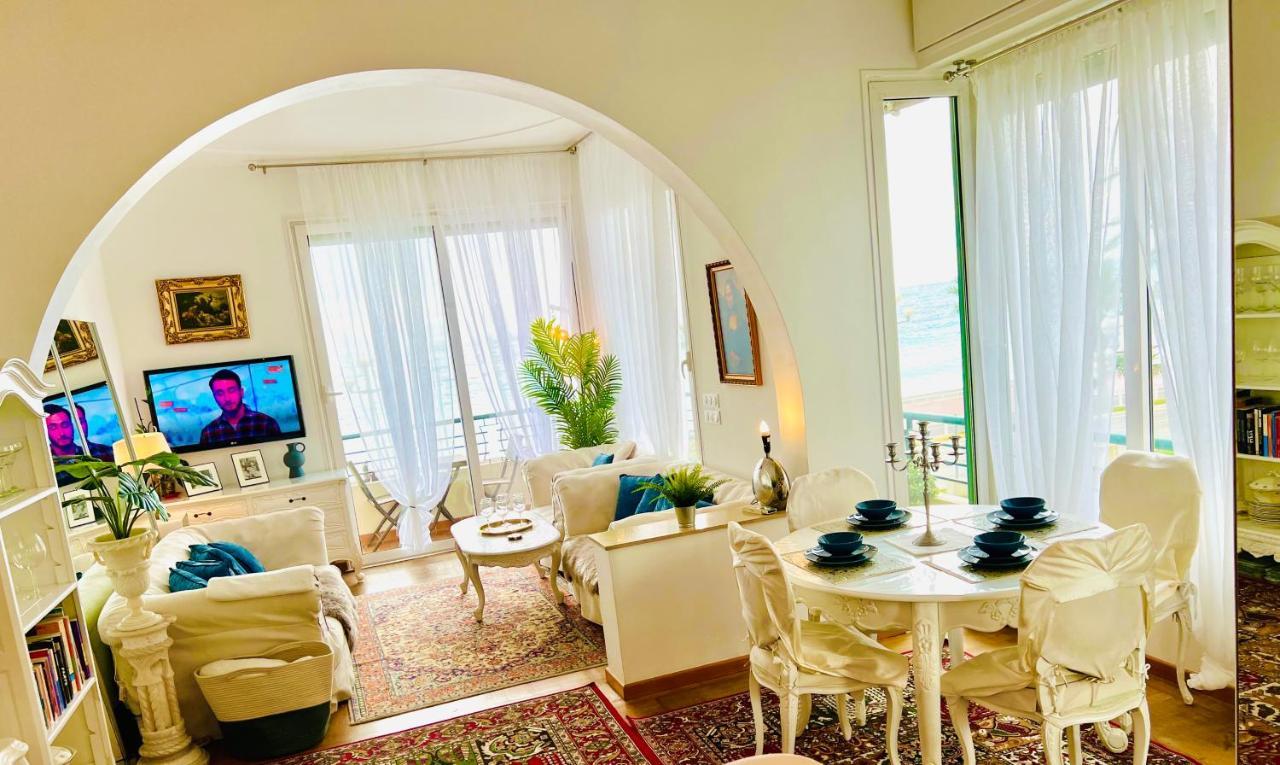 Endless Sea Views Promenade Des Anglais Nice Extérieur photo